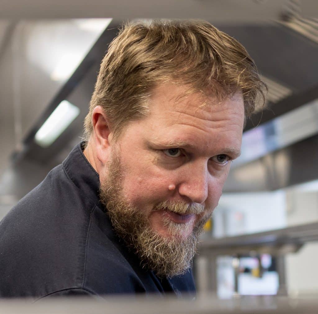 Carl Jenner, chef du restaurant Le Relais des Gourmands à Gramat - Bonnes Tables du Lot