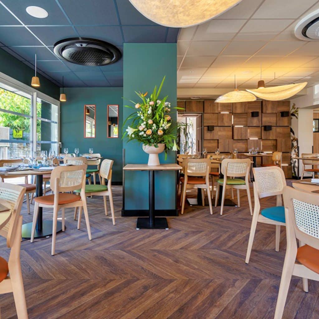 Salle du restaurant Le Relais des Gourmands à Gramat - Bonnes Tables du Lot